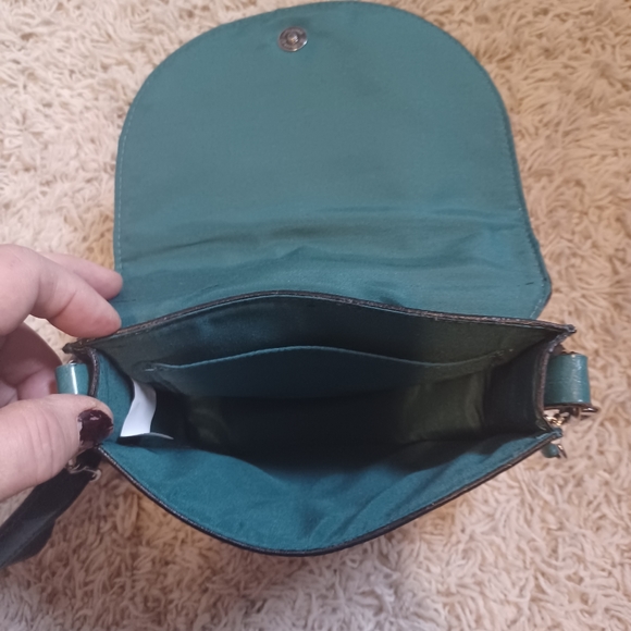 Mini Green Saddle Crossbody Purse - Picture 4 of 7